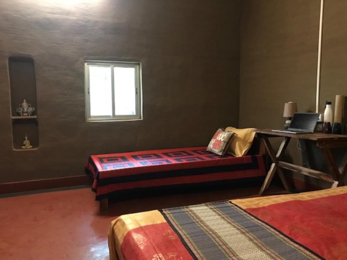 Hotel Abar Aranye à Ghatshila Extérieur photo